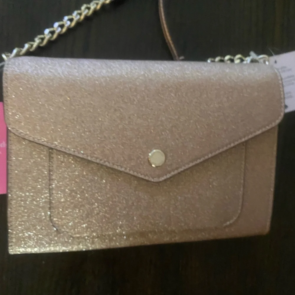 NEW AUTHENTIC Kate Spade flap crossbody bag.